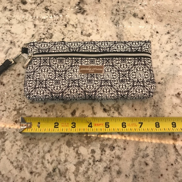 Adrienne Vittadini | Two Zip Pocket Wristlet - Picture 3 of 8